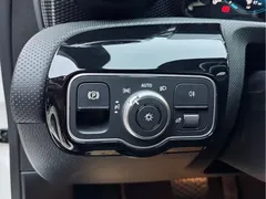 2022 Mercedes-Benz A-Class A 200 L, белый — фото 12