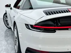 2022 Porsche 911 Targa 4 3.0T, белый — фото 28