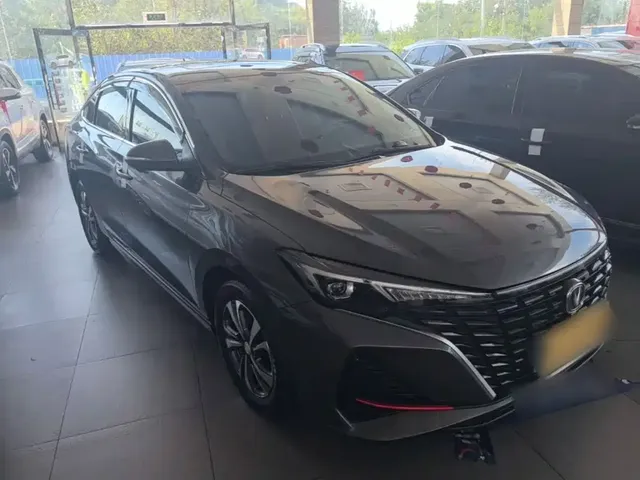 2023 Changan Eado PLUS 1.4T GDI DCT Premium