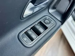 2021 Mercedes-Benz A-Class A 200, белый — фото 11
