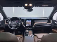 2022 Volvo XC60 4WD Luxury, белый — фото 19