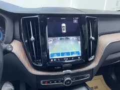 2022 Volvo XC60 4WD Luxury, белый — фото 27