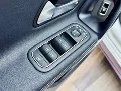 2023 Mercedes-Benz A-Class A 200 L — фото 16