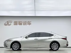 2021 Lexus ES 260 — фото 3