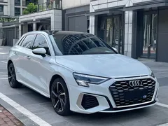 2022 Audi A3 Sportback 35 TFSI, белый — фото 3