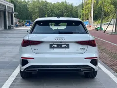 2022 Audi A3 Sportback 35 TFSI, белый — фото 5