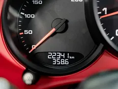 2020 Porsche 718 Boxster 2.0T, белый — фото 17