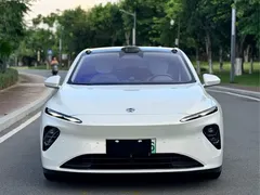 2023 Nio ET7 75kWh, белый — фото 2