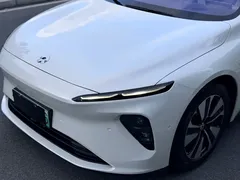 2023 Nio ET7 75kWh, белый — фото 4