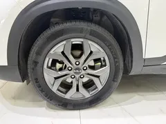 2023 Kia Seltos 1.5L CVT Luxury, белый — фото 10