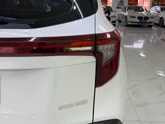 2023 Kia Seltos 1.5L CVT Luxury, белый — фото 12