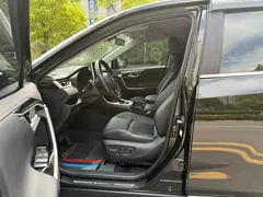 2022 Toyota Wildlander Hybrid 2.5L E-CVT 2WD Knight, чёрный — фото 8