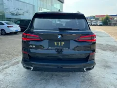2022 BMW X5 30Li Premium M Sport Package, чёрный — фото 4