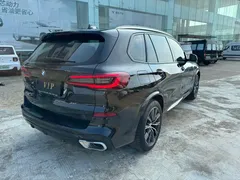 2022 BMW X5 30Li Premium M Sport Package, чёрный — фото 5