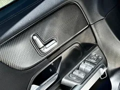 2021 Mercedes-Benz GLB 200, белый — фото 10
