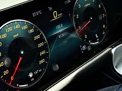 2021 Mercedes-Benz GLB 200, белый — фото 11