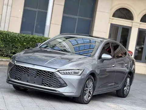 2023 BYD Qin PLUS DM-i 120KM