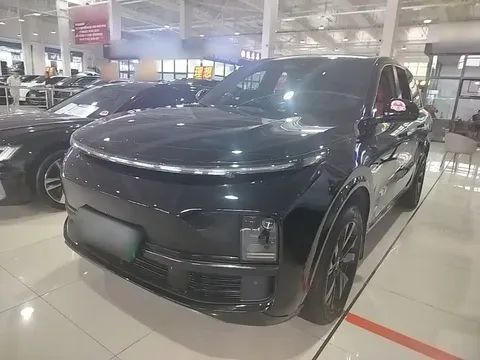 2023 Li Auto L8 Pro
