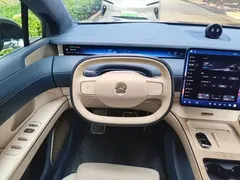 2025 Nio ET9 102kWh Signature Edition, синий — фото 7