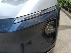 2025 Nio ET9 102kWh Signature Edition, синий — фото 18