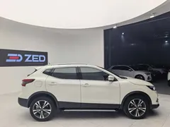 2022 Nissan Qashqai 2.0L CVT XV Prem Luxury, белый — фото 3