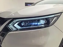 2022 Nissan Qashqai 2.0L CVT XV Prem Luxury, белый — фото 16