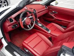 2020 Porsche 718 Boxster 2.0T, белый — фото 10