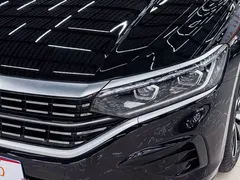 2023 Volkswagen 330TSI Luxury, чёрный — фото 5