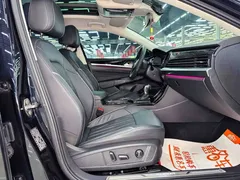 2023 Volkswagen 330TSI Luxury, чёрный — фото 14