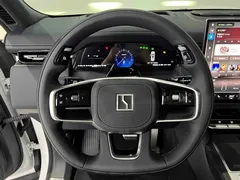 2025 Zeekr 9X Hyper 70kWh, белый — фото 18