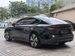 2022 Nio ET5 75kWh, синий — фото 6
