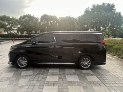 2021 Toyota Alphard Hybrid 2.5L Premium, чёрный — фото 3