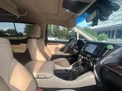 2021 Toyota Alphard Hybrid 2.5L Premium, чёрный — фото 8