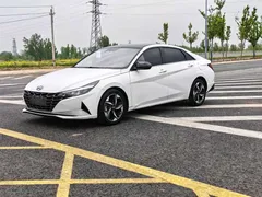 2021 Hyundai Elantra 1.5L CVT GLX Elite, белый — фото 1