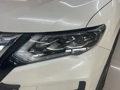 2022 Nissan X-Trail 2.0L 2WD Premium, белый — фото 4
