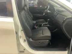 2022 Nissan X-Trail 2.0L 2WD Premium, белый — фото 5