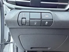 2022 Hyundai Elantra 1.5L CVT 20th Anniversary, белый — фото 9