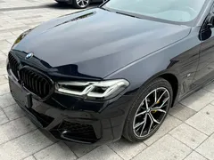 2022 BMW 5 Series 5 530Li M, чёрный — фото 8