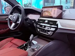 2022 BMW 5 Series 5 530Li M, чёрный — фото 15