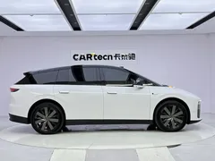 2025 Li Auto i6 4WD Standard, белый — фото 6