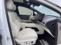 2025 Li Auto i6 4WD Standard, белый — фото 18