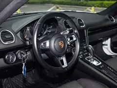 2019 Porsche 718 Cayman T 2.0T, белый — фото 11