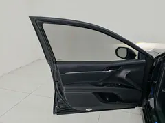 2021 Toyota Camry Hybrid 2.5HG Luxury, чёрный — фото 11