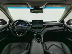 2021 Toyota Camry Hybrid 2.5HG Luxury, чёрный — фото 12