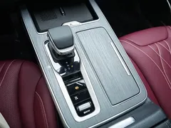 2025 Hongqi HS5 2.0T 2WD Pro, чёрный — фото 12