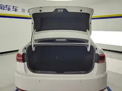 2021 Volkswagen Bora 200TSI DSG Elite, белый — фото 4