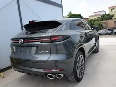 2021 Changan UNI-K 2.0T Premium — фото 7