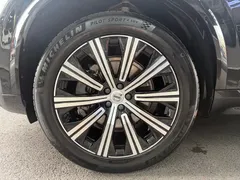 2022 Volvo XC90 7-seat, чёрный — фото 5