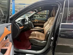 2022 Volvo XC90 7-seat, чёрный — фото 6