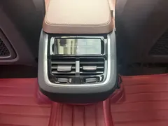 2022 Volvo XC90 7-seat, чёрный — фото 9